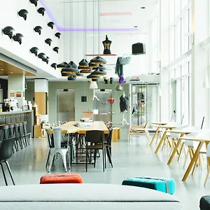 מלון Moxy Milan Malpensa Airport