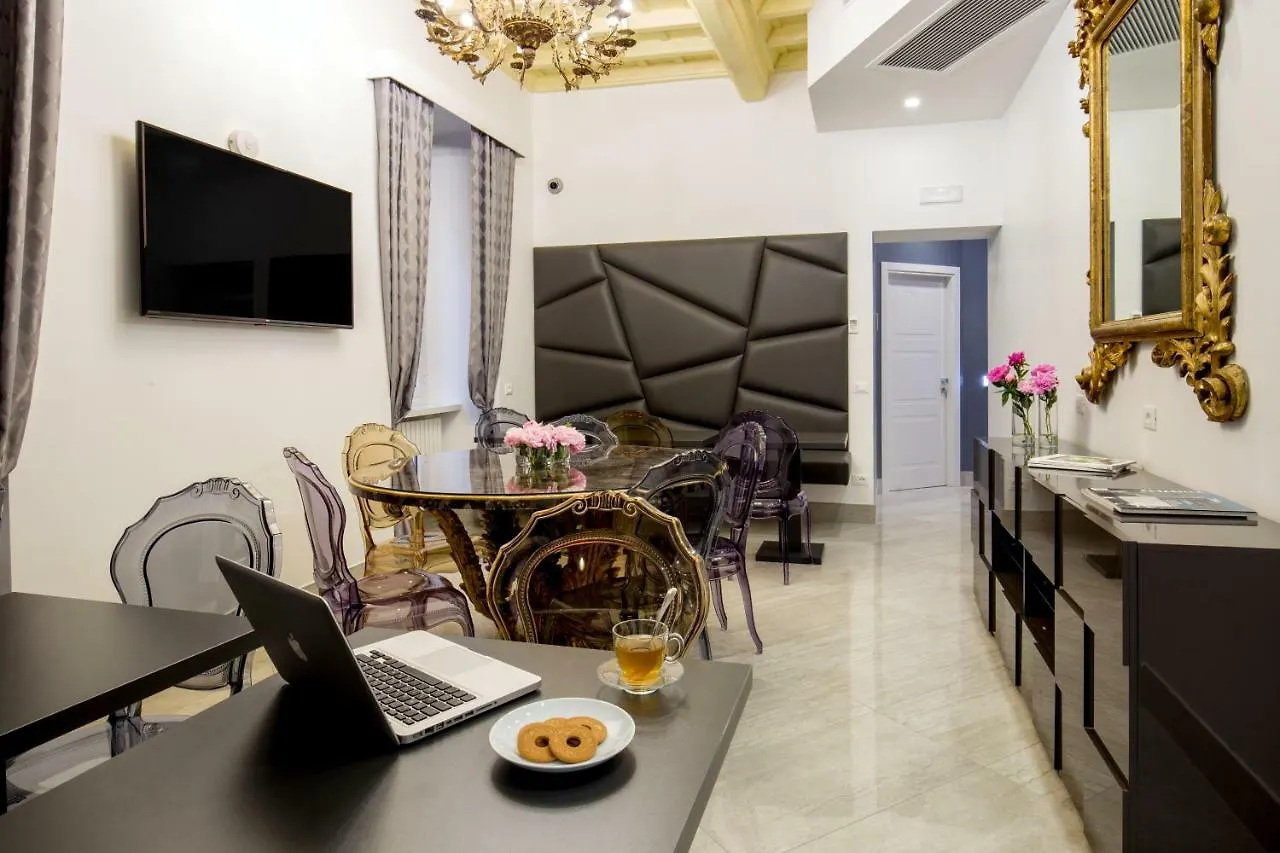 Gcf Luxury Suites, Guest House Roma