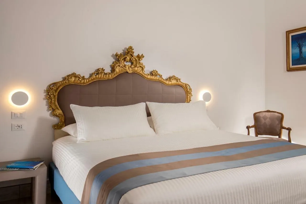 Gcf Luxury Suites, Guest House Roma