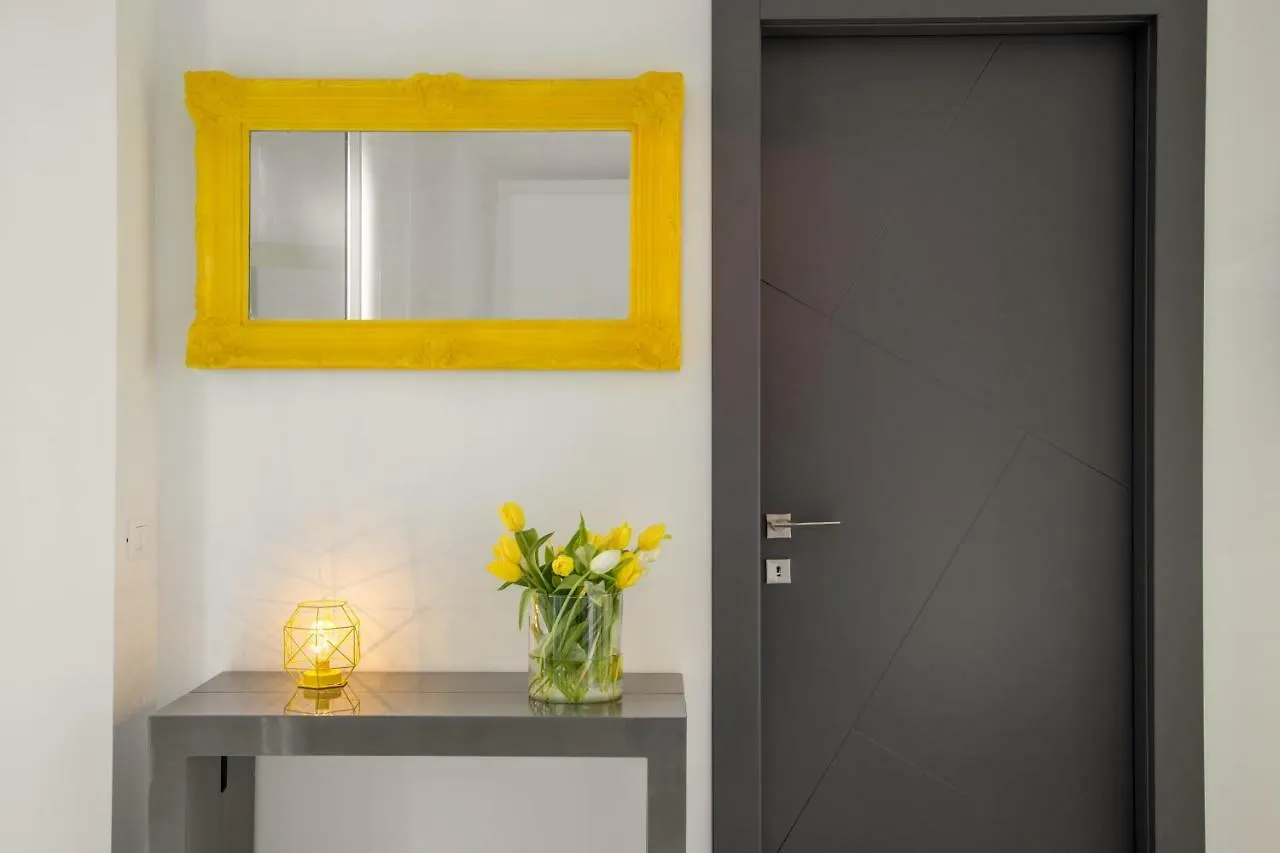 Gcf Luxury Suites, Guest House Roma
